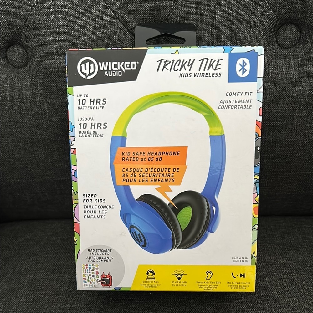 NEW IN BOX Wicked Audio Tricky Tike Kids Wireless Headphones - Comfy fit